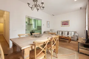 Chic apartment, 3 bedrooms near beach&city center! - Image 2