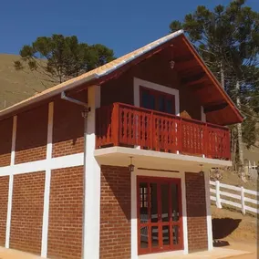 Family Chalet - Image 2