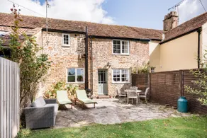 Explore the Jurassic Coast From a Peaceful Country Cottage - Image 5