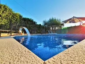 Wawe Lux Holiday House with pool - Image 5