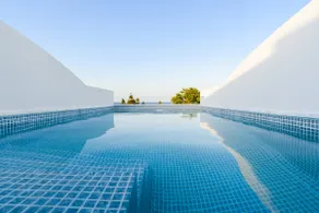 Mylos Luxury Escape Villa - Image 4