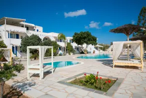 Apartment with Sea View - Image 5