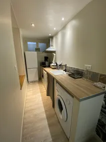 Large character apartment with exterior - Image 4