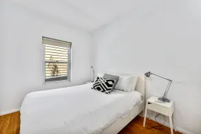 Aloha Marina Apartments - Image 5