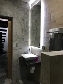 Magenta Loft - Image 4