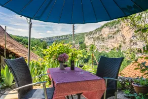 Studio with AC stunning view - Garden in the cliff - Image 2