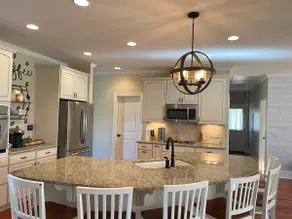 Modern Ranch home - Image 5