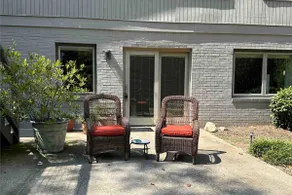 Peaceful, private lower level one-BR dwelling - Image 5