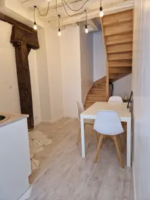 Duplex apartment in Chartres - Image 5
