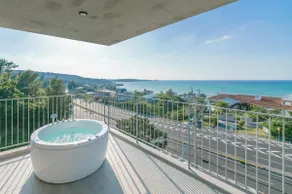 [Ocean View with☆ Jacuzzi] Entire Floor Designer Condominium for Rent | Fully Equipped with☆ Parking - Image 3