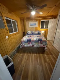 Fresh Decor, Wooded area, plus swim dock - Image 4
