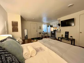 Chic Cozy Walkable Studio • Close to Everything - Image 3