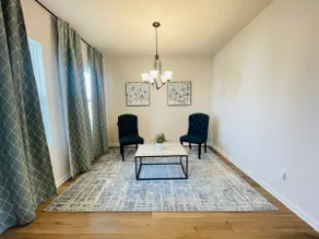 Spacious 5BR home conveniently located in Manor TX - Image 4