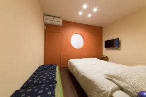 9 stars house/Kintetsu Yao Station/30 minutes to Namba/1 hour to Kyoto/Bicycle available - Image 5