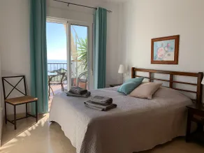 Apartamento en Nerja cerca de la playa de Burriana, piscina, gran terraza, vista panorámica al mar - Image 2