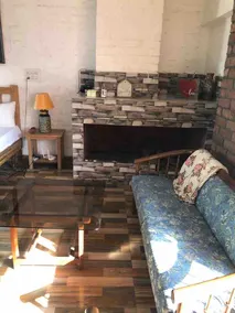 Cocoon - come in to this charming private studio ! - Image 2