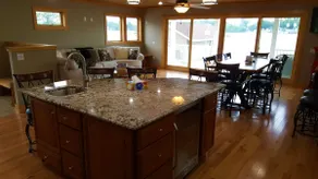 CAPTAIN JERRY'S ST. LAWRENCE RIVER HOUSE SLEEPS 16 - Image 5