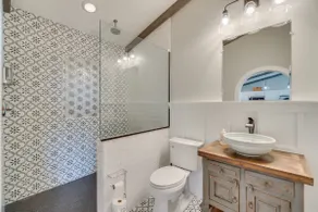 Sunrise Cottage in Wine Country - Image 5