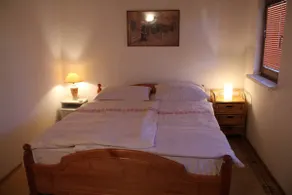 Charming holiday home - Image 3