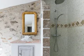 Superb luxury apartment in the heart of Valbonne - Image 3