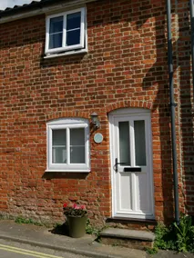Cosy cottage in Framlingham town - 25min to coast - Image 3