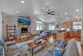 2019 Tahoe Villa 4 Bedroom 2. 5 salles de bain avec jacuzzi - Image 3