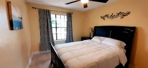 Cozy and centrally located home - Image 3