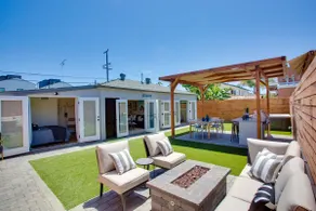 PB La Jolla Dream HOUSE Steps to Beach ❤️ Private - Image 2