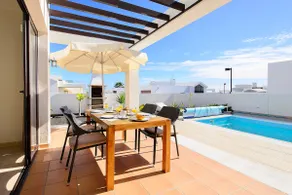 Villa Luna avec vue sur les montagnes, piscine, terrasse et Wi-Fi - Image 4