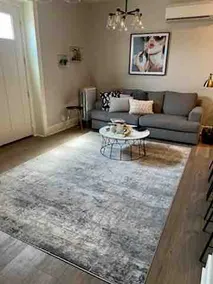 Lovely 1-bedroom apartment with indoor fireplace. - Image 4