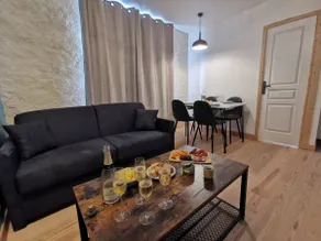 Fully-equipped apartment in the center of Salies-de-Béarn - Image 2