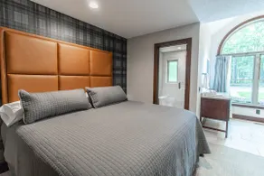The Lodge - 1B - Image 3