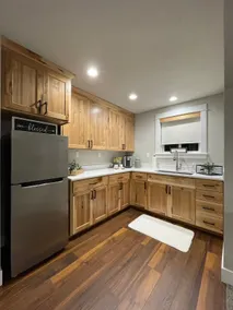 Homey, new construction private studio - Image 3