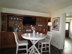 Superior Bay Boutique Motel Suite #11 - Image 4