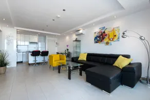 Seashore Bungalow Stunning - Image 5