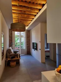 Boutique Apartment - Image 3