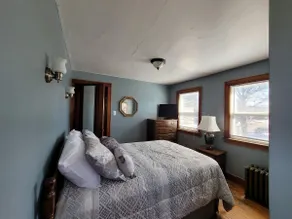 Cute and cozy 1 bedroom apartment in Negaunee - Image 2