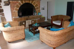 LONGERE 8 PERS WITH SWIMMING POOL AND LARGE GARDEN - Image 4