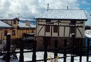 La Casa de Enmedio - Image 2