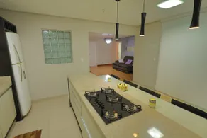 Warella Family - Image 5