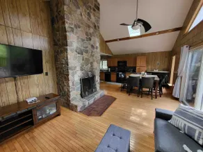 Cozy Lakefront Getaway on Ag-Mar Lake - Image 4