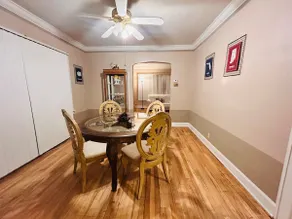 Ray’s Bikers Old & Rustic 2BR Unit 1st floor - Image 2