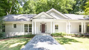 Buckhead New Charming & Spacious Home! - Image 2