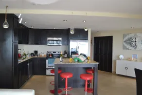 Two Bedroom Condo with Ocean View - Image 5