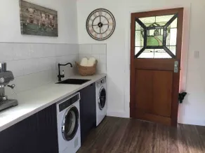 Kymmik Cottage -Luxury S/C Accommodation - Image 5