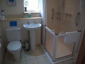 Ornum Cottage with hot tub - Image 4