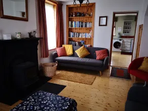 Colm's Riverside cosy villa - Image 5