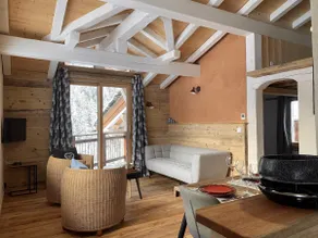 Enjoy this beautiful, cozy apartment - Image 2