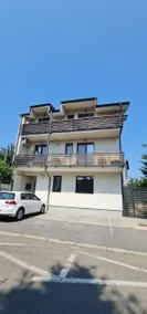 Exclusive Living Apartment - Image 4