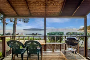 Beachfront Cabin, 2BR on absolutely stunning beach - Image 4
